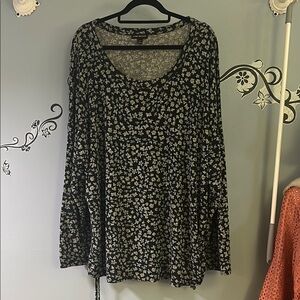 Lane Bryant Blue Black Floral Long Sleeve Top